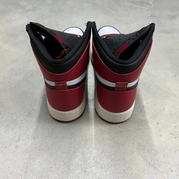 Nike Kid's Air Jordan 1 High OG (GS) Sz 6y Black Toe Reimagined FD1437 106 - New - Picture 2 of 9